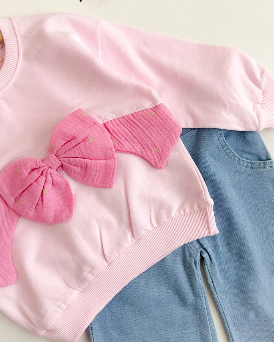 Büyük puantiyeli fiyonk detaylı kot pantolonlu mevsimlik 2li kız çocuk takım