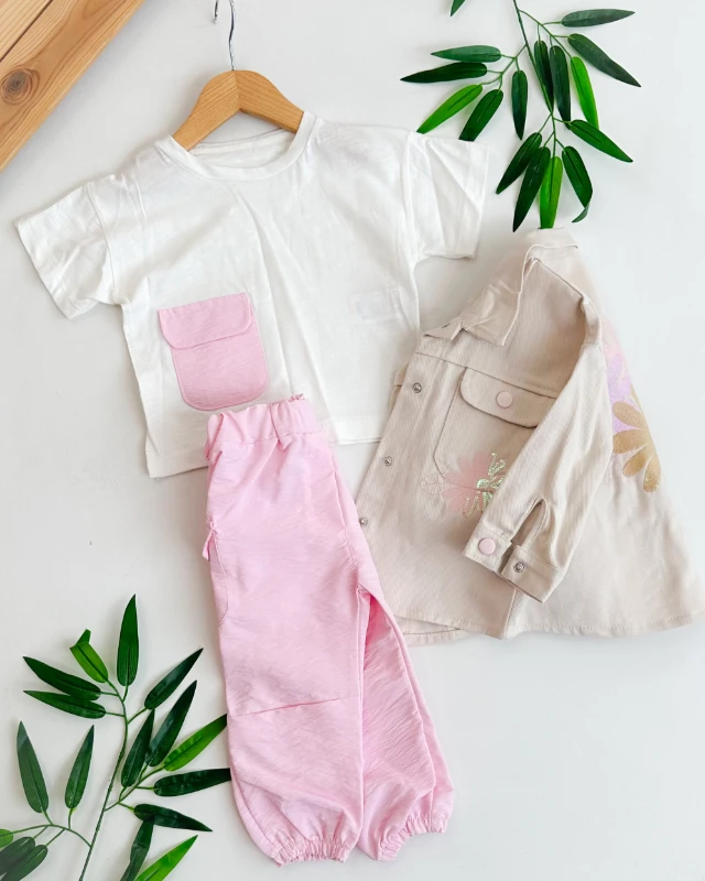 Pul detaylı çiçek nakış ceketli mevsimlik 3 parça takım