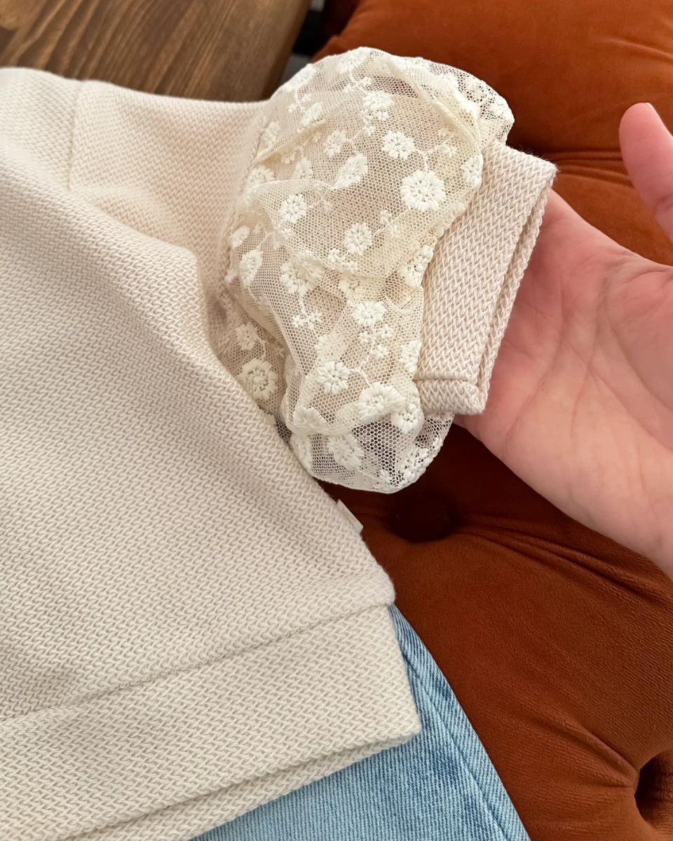 My bunny kolları dantel detay kot pantolonlu mevsimlik 2 parça kız bebe takım 