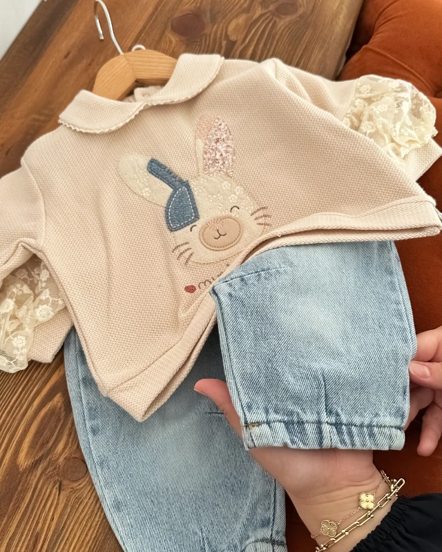 My bunny kolları dantel detay kot pantolonlu mevsimlik 2 parça kız bebe takım 