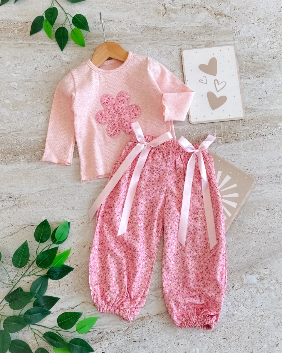 Çiçek desen şalvar pantolonlu mevsimlik 2 parça bebe takım 