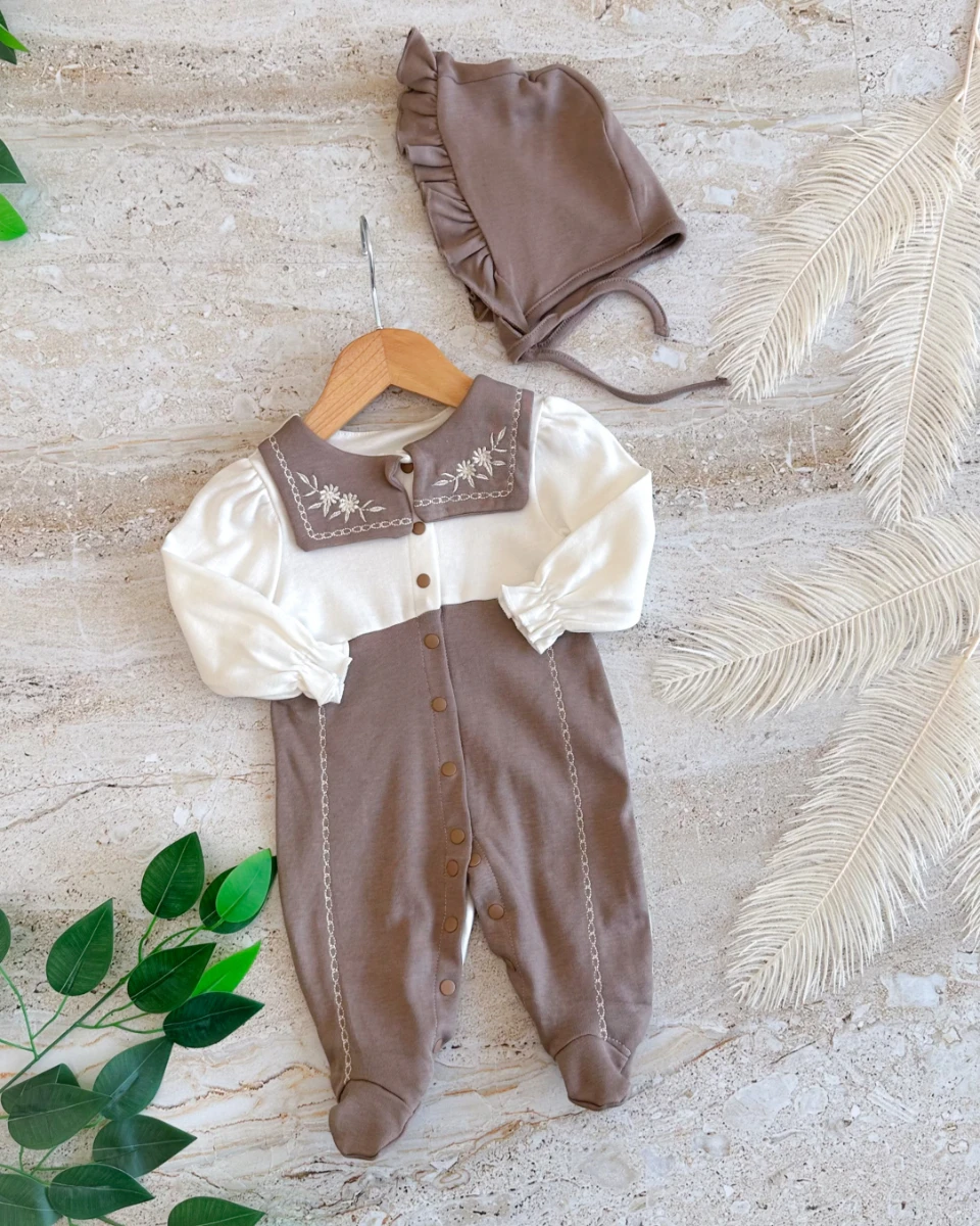 Nakış yaka ayaklı 2 parça kampanyalı bebe tulum set 