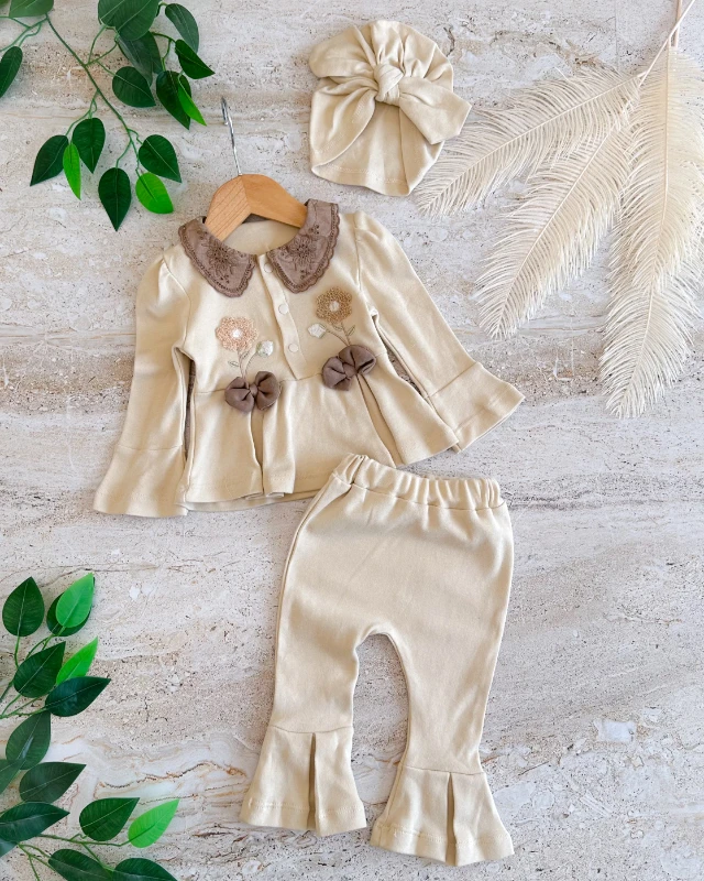 Buket çiçek kampanyalı mevsimlik 3 parça kız bebe takım 