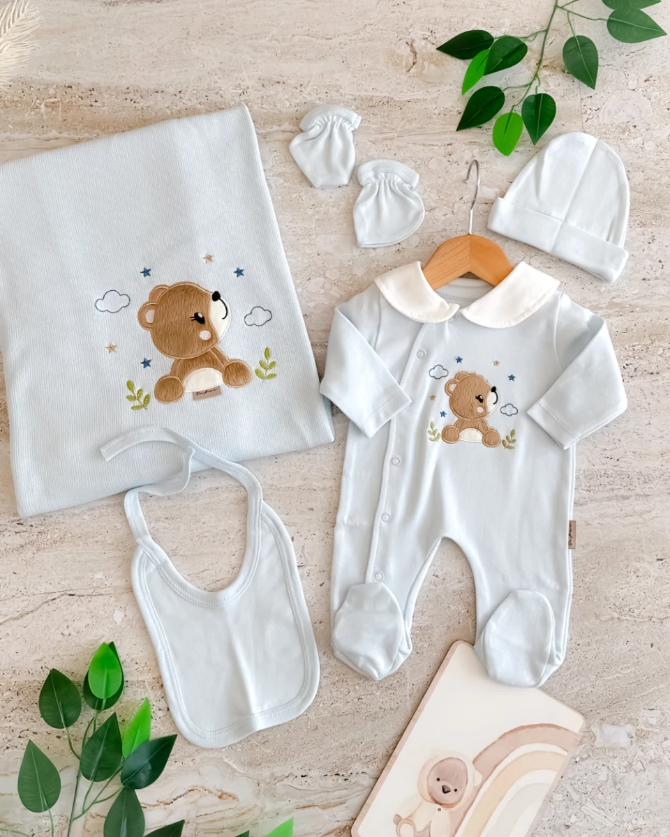 Sevimli boz ayıcık desen merserize battaniyeli 5 parça yenidoğan set 