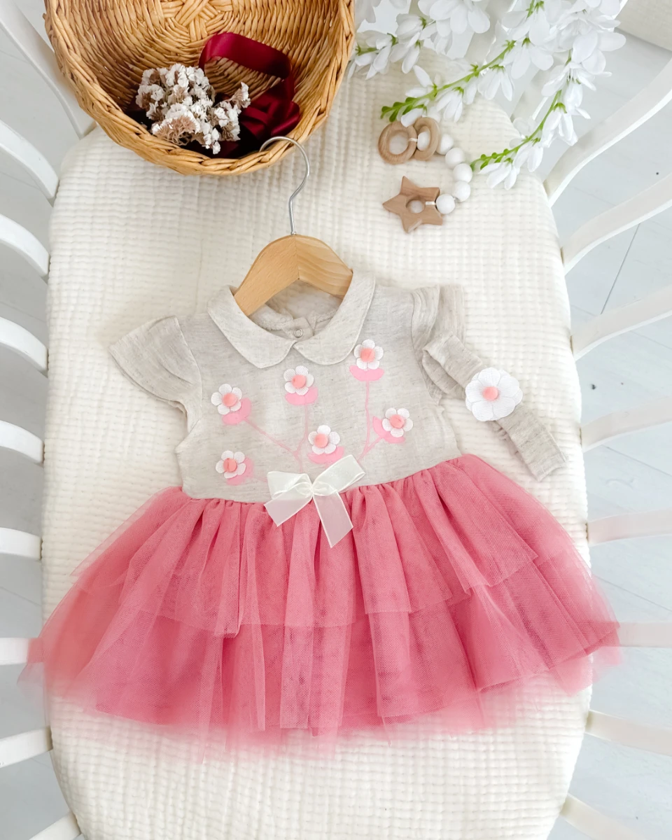 Papatya işlemeli tütü detaylı yazlık kız bebe elbise