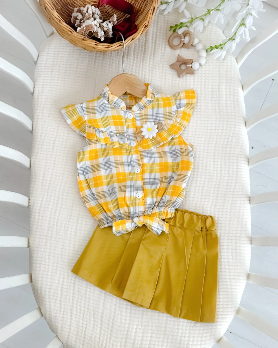 Pötikare gömlekli etek görünümlü şortlu yazlık kız bebe takım