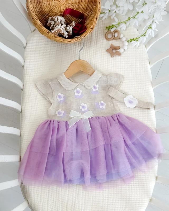 Papatya işlemeli tütü detaylı yazlık kız bebe elbise