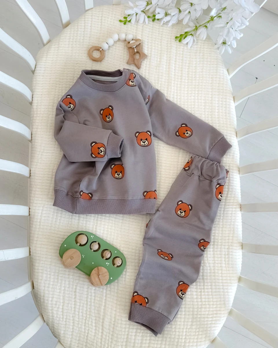 Büyük ayıcık kafalar desen omuzdan çıtçıtlı mevsimlik 2 parça takım