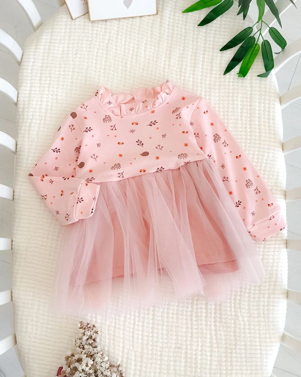 Şirin kirpi ve dallar desenli tütü etekli uzun kollu mevsimlik elbise