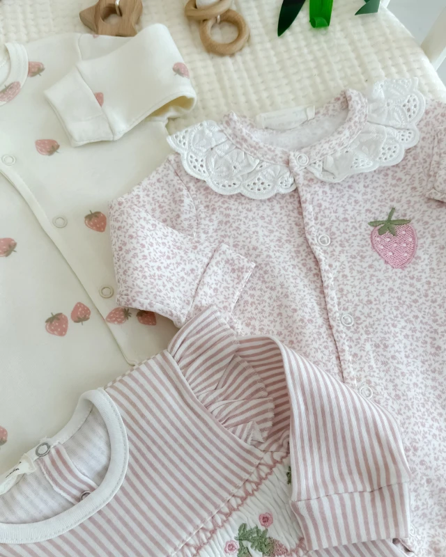 Çilek desenler 3lü kız bebe tulum