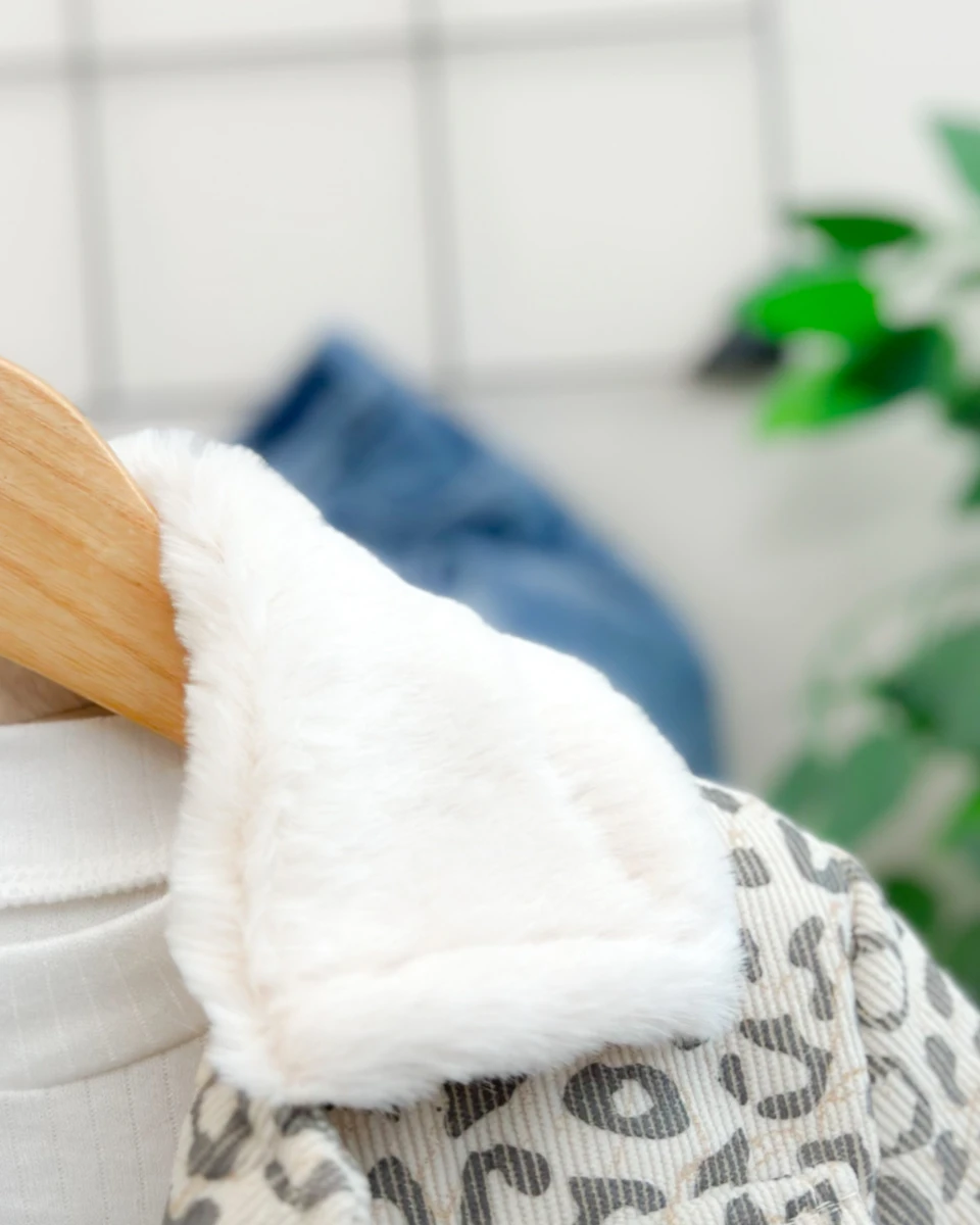 Leopar desenli astarlı kot pantolonlu premium 3lü kız bebe takım