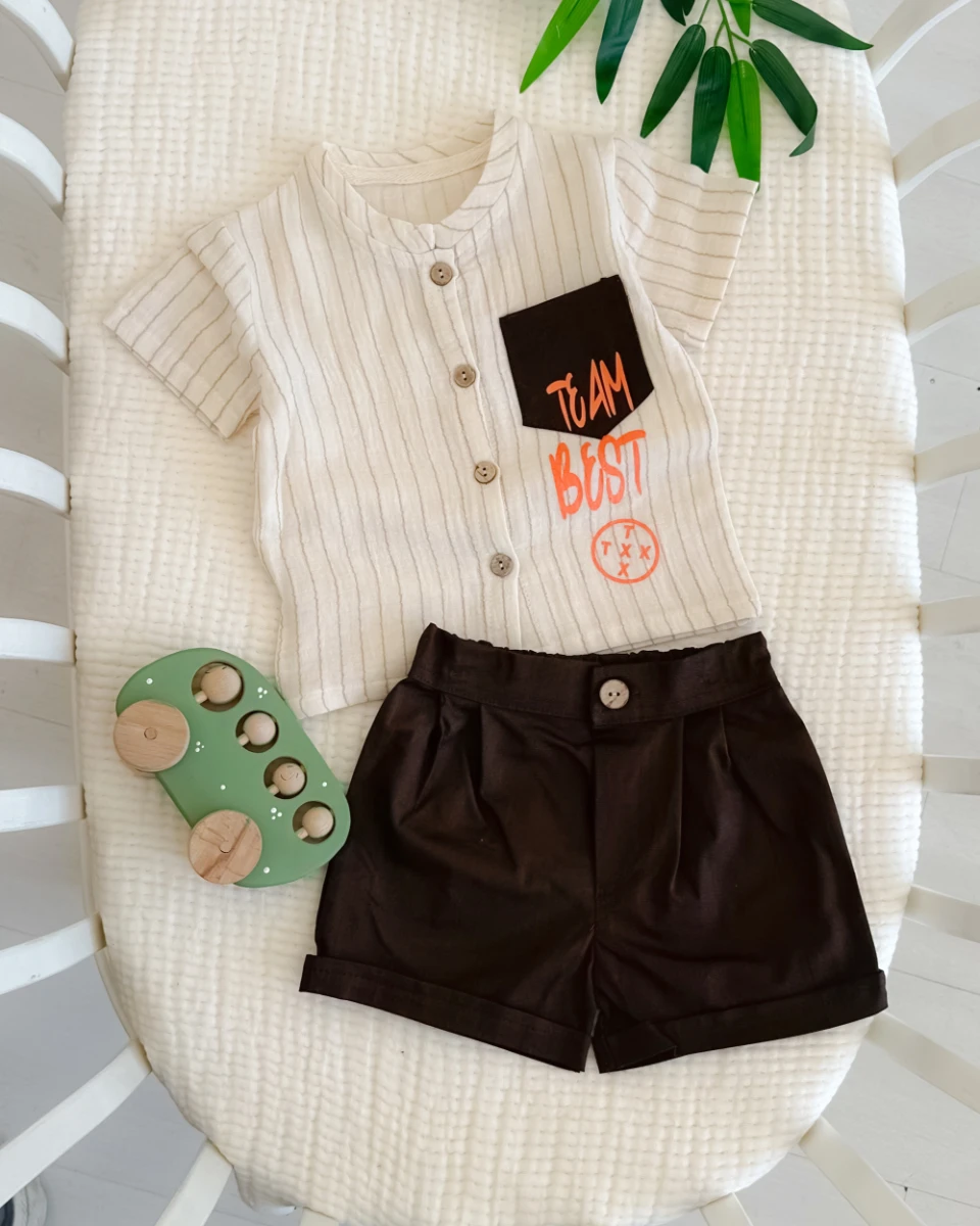 Team best baskılı hakim yaka ahşap düğmeli yazlık 2 parça takım