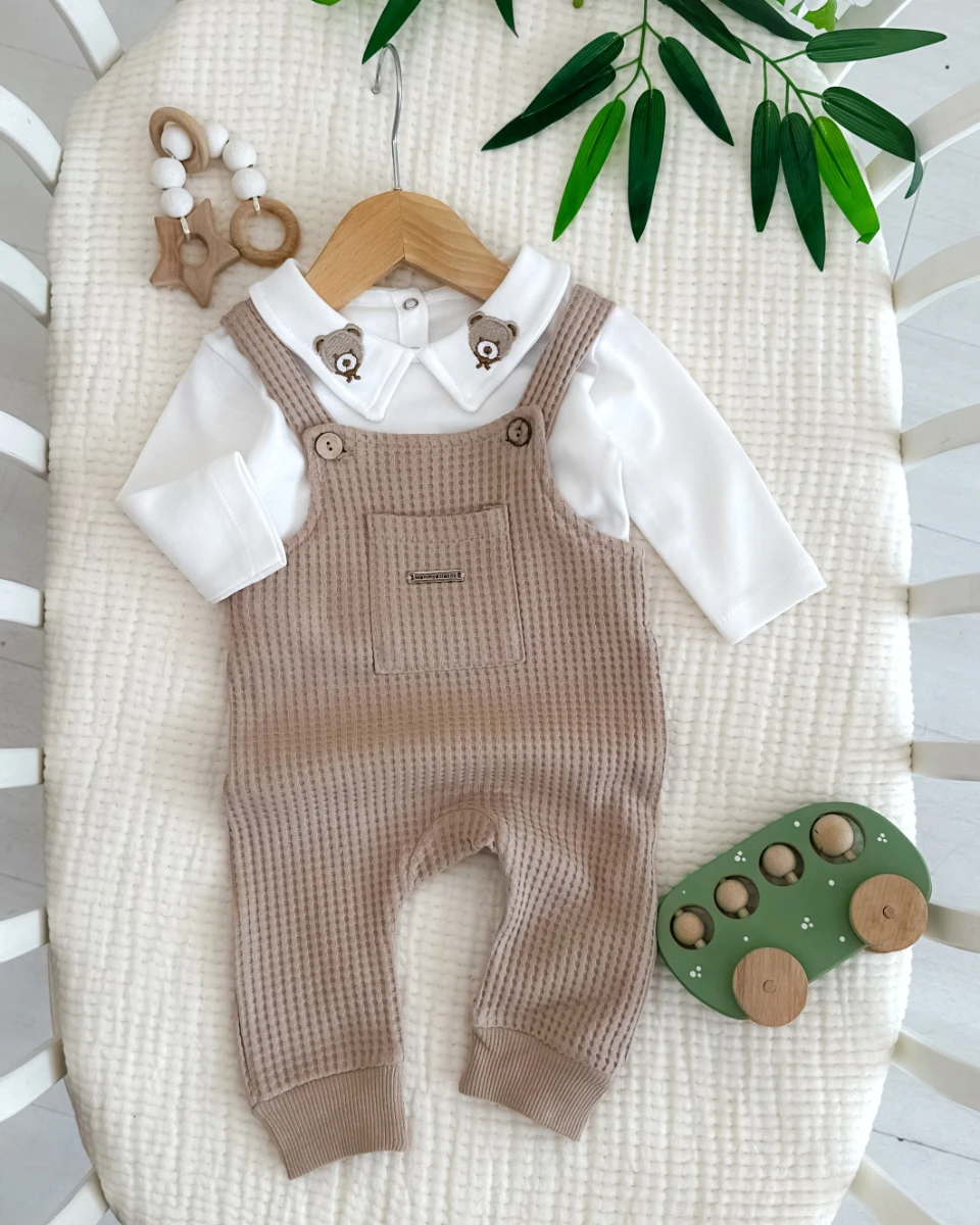 Yakada ayıcık nakış detaylı waffle salopetli 2li takım