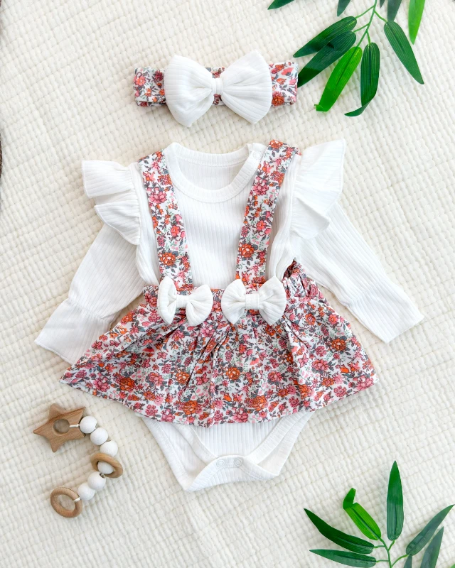 Kolda fırfır detaylı bandanalı bebe elbise takım