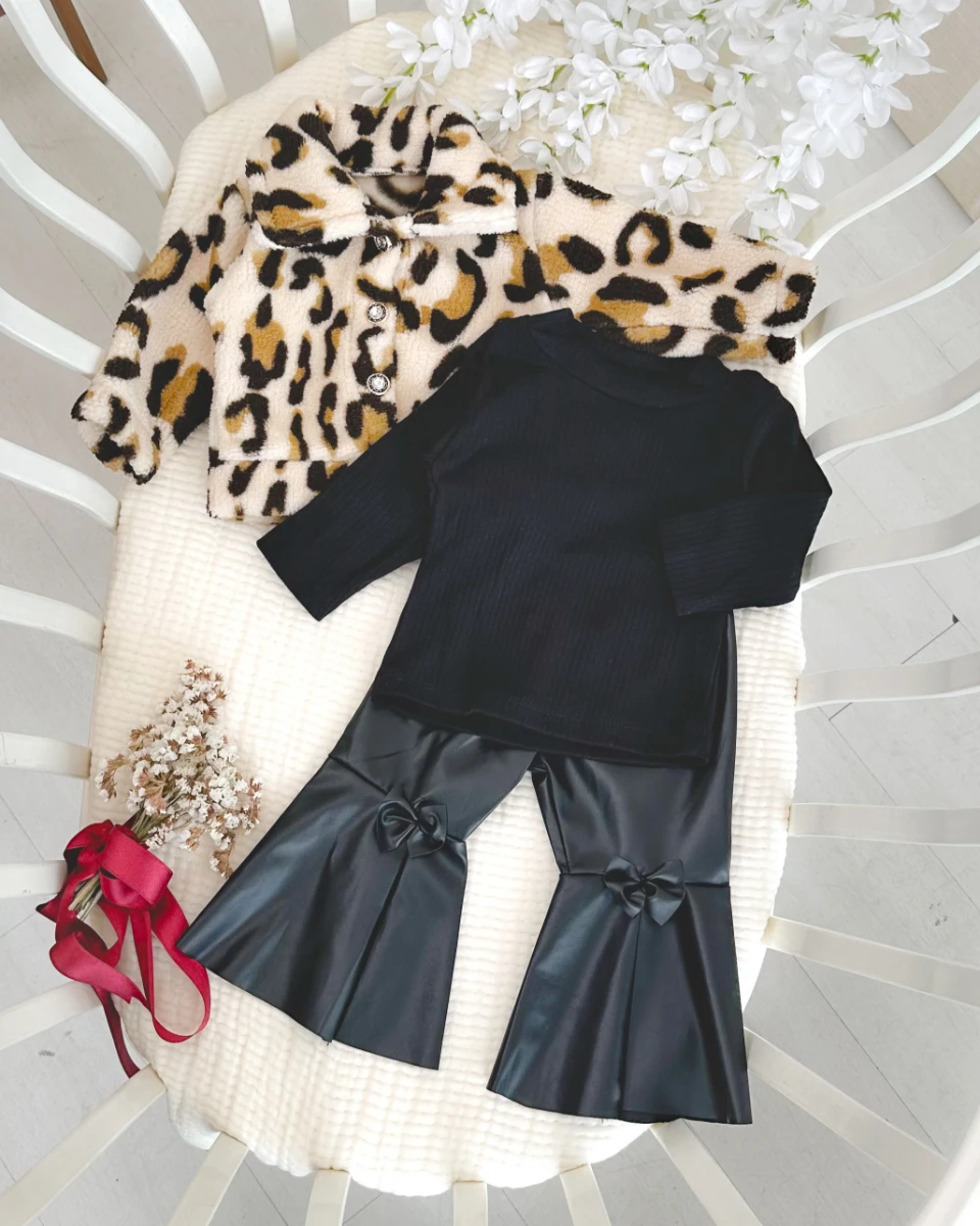 Leopar desen peluş ceketli deri pantolonlu 3 parça  