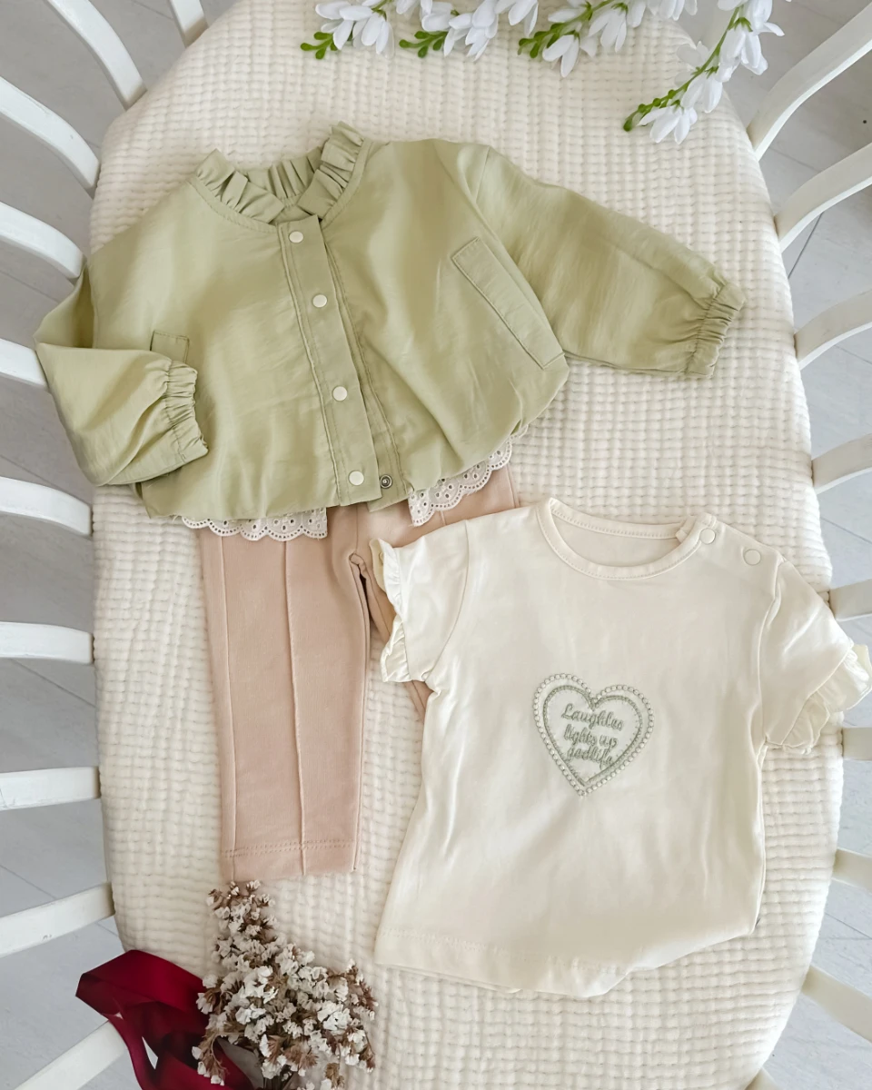 Laughles ligts up goodlife kalp işlemeli tarz ceketli 3 parça takım  