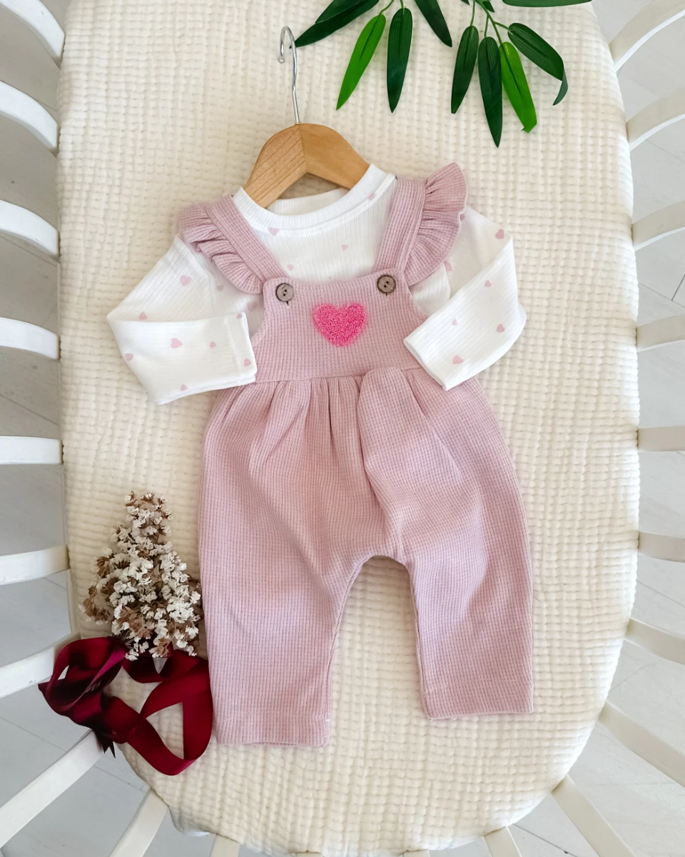 Süzene kalp işlemeli waffle kumaş mevsimlik 2 parça salopet set 