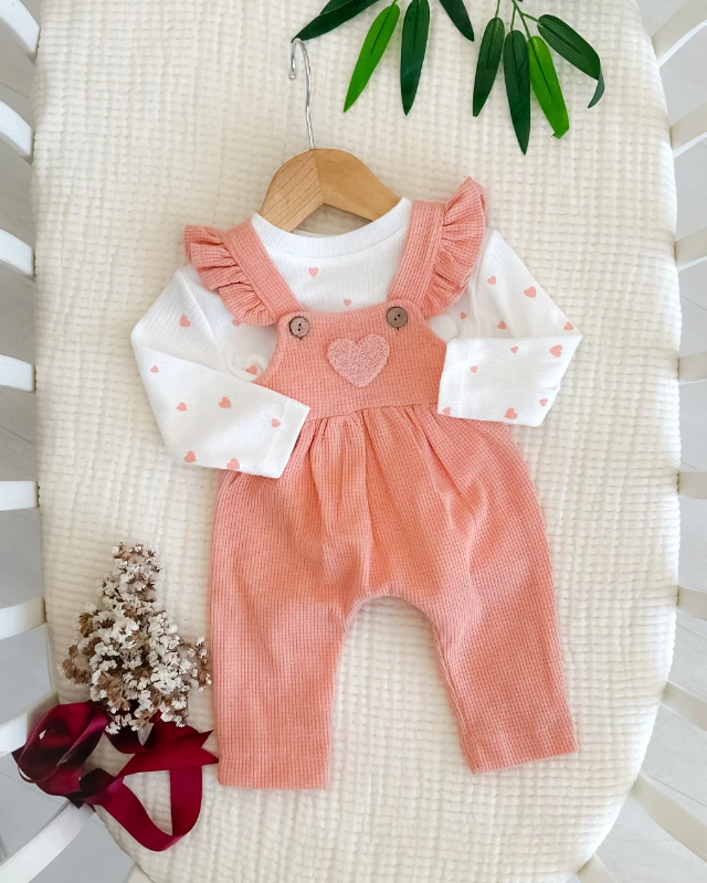 Süzene kalp işlemeli waffle kumaş mevsimlik 2 parça salopet set 