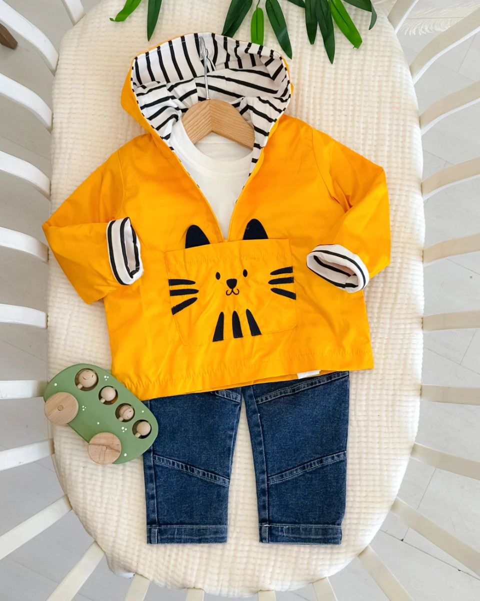 Meow yağmurluklu kot pantolonlu mevsimlik 3lü takım 