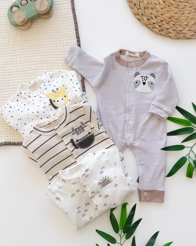 Zebra detay boydan çıtçıtlı mevsimlik 4 parça tulum set 